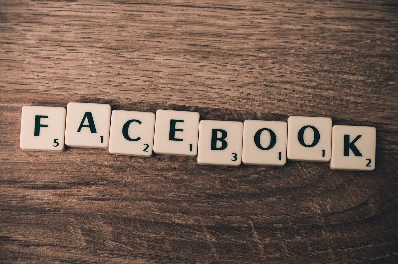 entdecken sie die auswirkungen von social media auf gesellschaft, kommunikation und marketing. erfahren sie, wie soziale netzwerke unser verhalten und unsere interaktionen im digitalen zeitalter prägen.